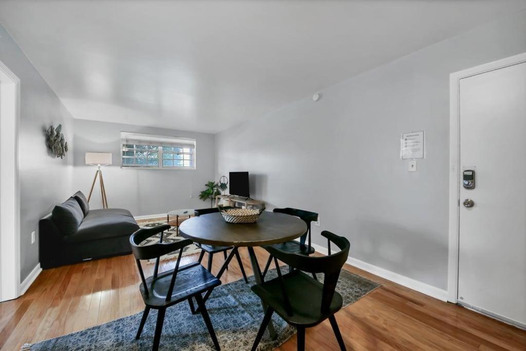טאמפה Decorative 1Br With Parking Close To Stores מראה חיצוני תמונה